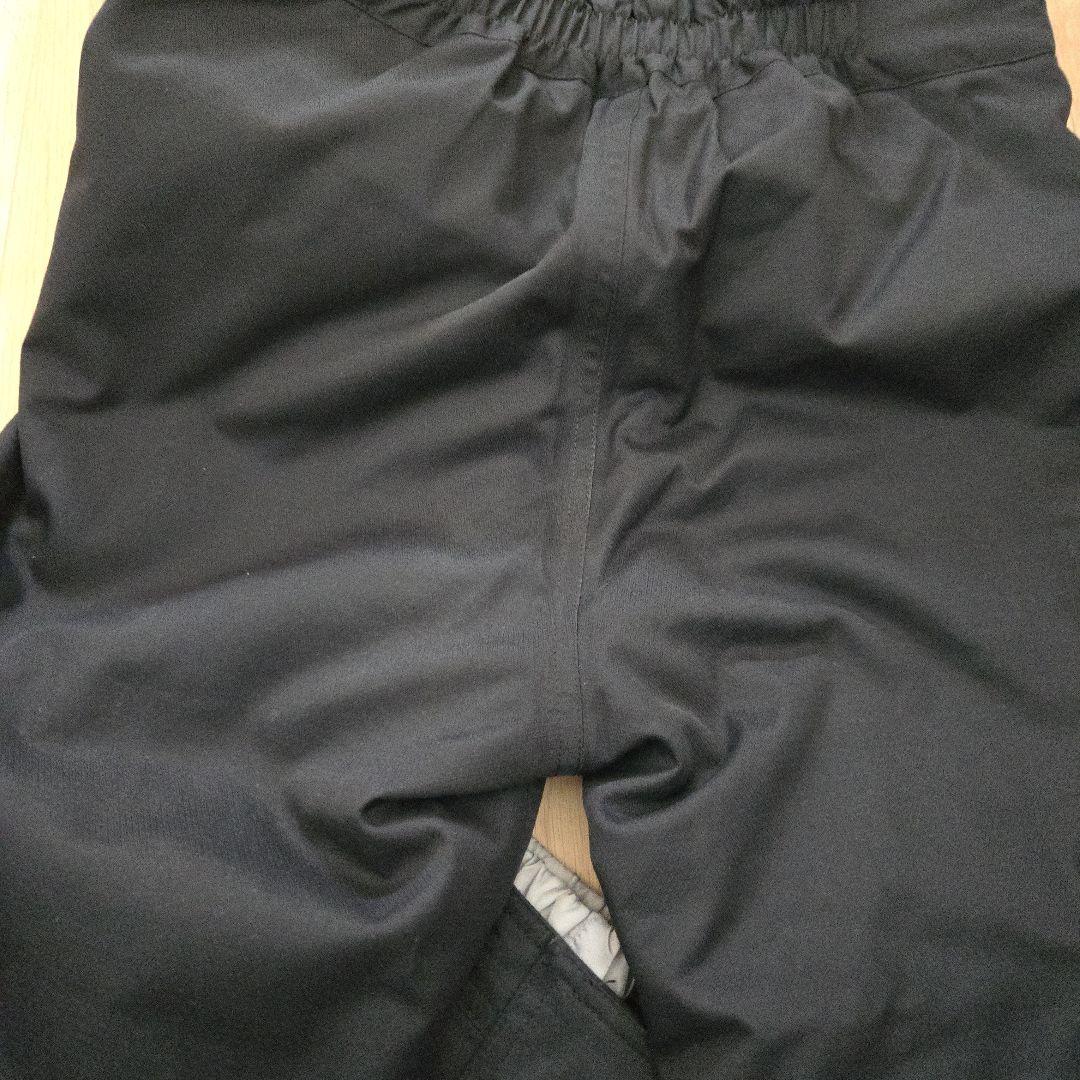 ☆男の子　DESCENTE　スキーウェア 140サイズ レッド