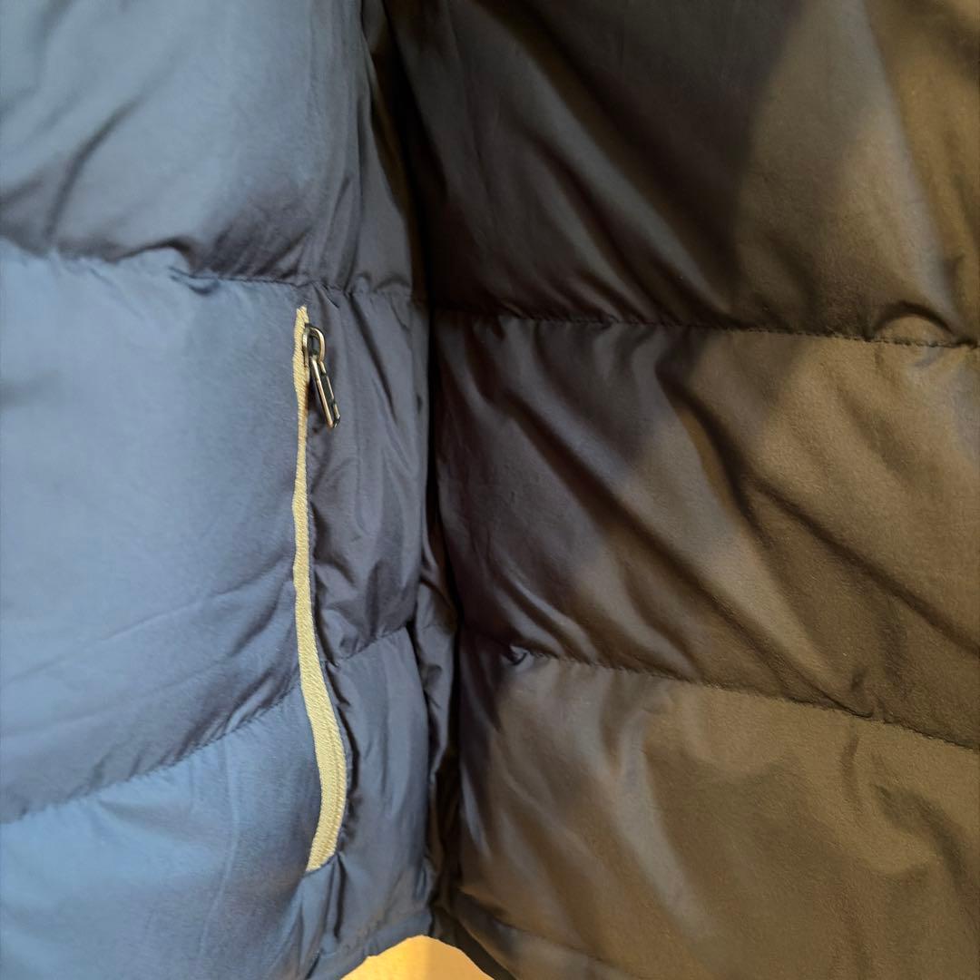 patagonia ネイビー ベージュ ダウンベスト