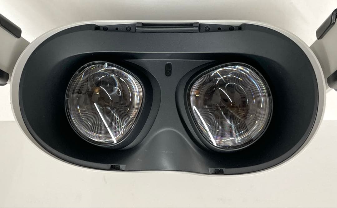  Quest 2 256GB VRヘッドセット MOMOVR M2装着