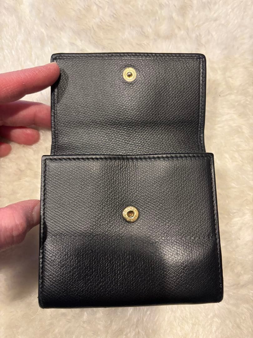 CHANEL ココボタン　三つ折り財布 黒 レザー
