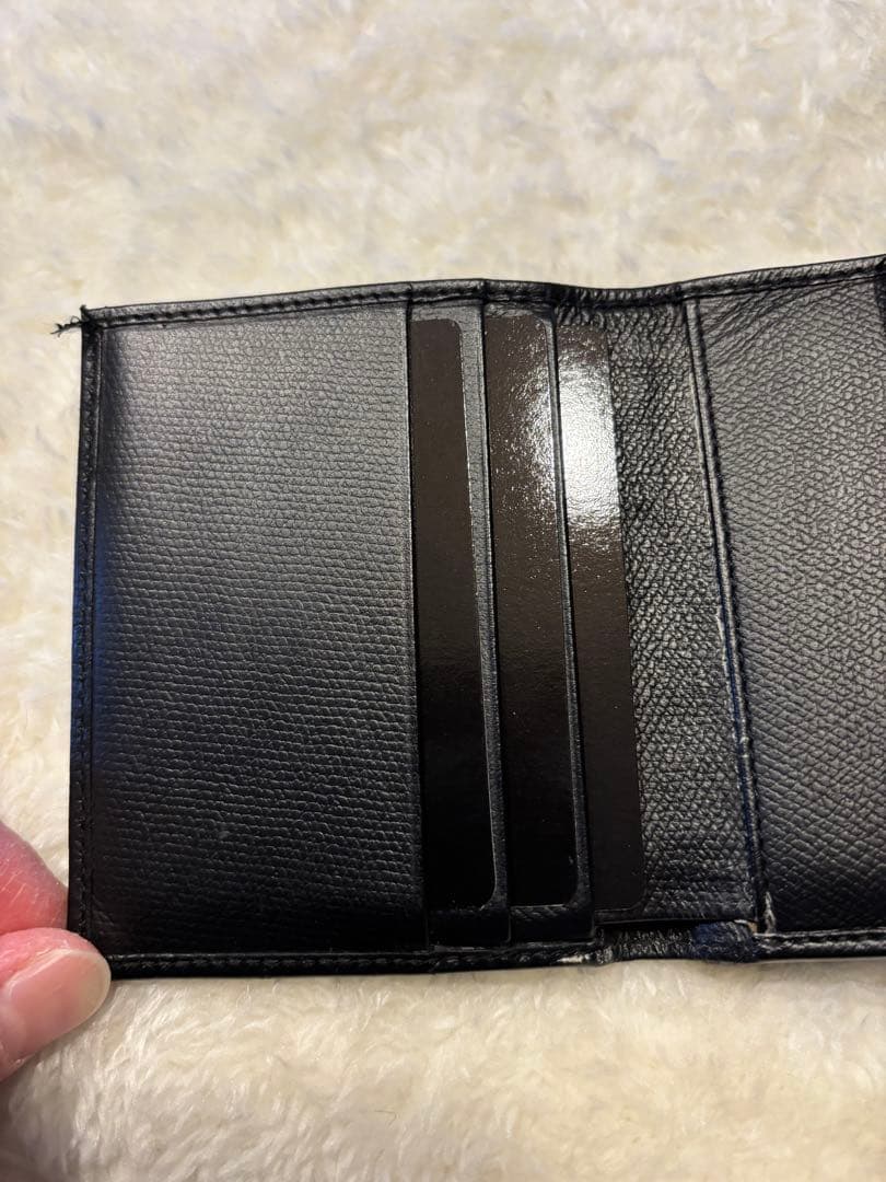 CHANEL ココボタン　三つ折り財布 黒 レザー