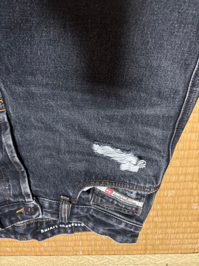 パンツ Diesel D-Sire W25 L30