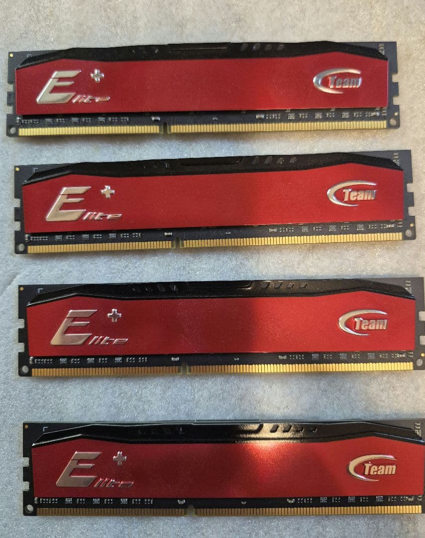 TEAMGROUP DDR3 1600MHz 32GB(8GB×4)