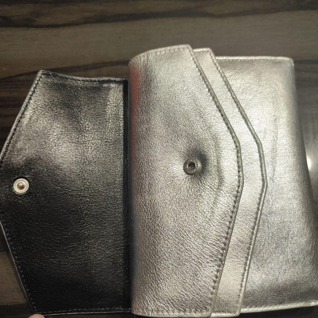 【新品未使用】DIESEL ディーゼル 二つ折り財布 シルバー 箱付き