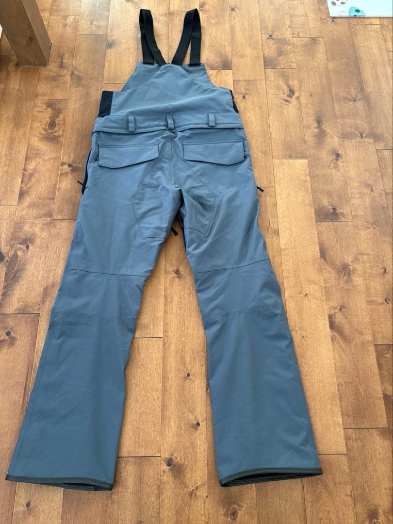 VOLCOM ROAN-BIB-OVERALL スノーボードウェア　ビブパンツ