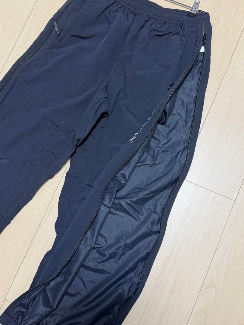 SUPREME ブラック トラックパンツ　Sサイズ