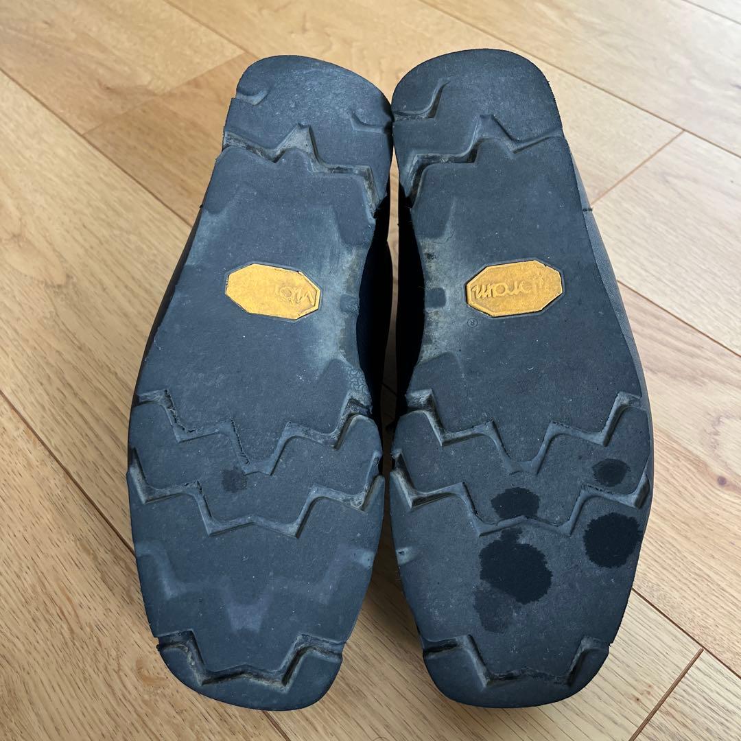靴 Clarks Wallabee GTX black 26.5cm