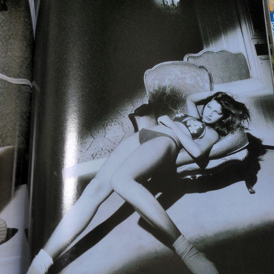 photo　Laetitia Casta