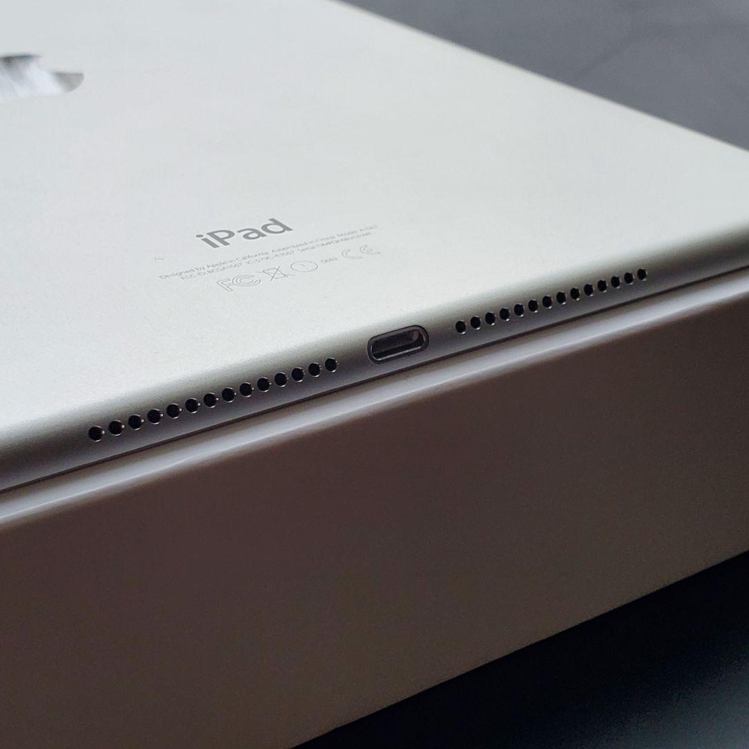 【超美品】iPad Air 2 Wi-Fi + Cellular 第2世代