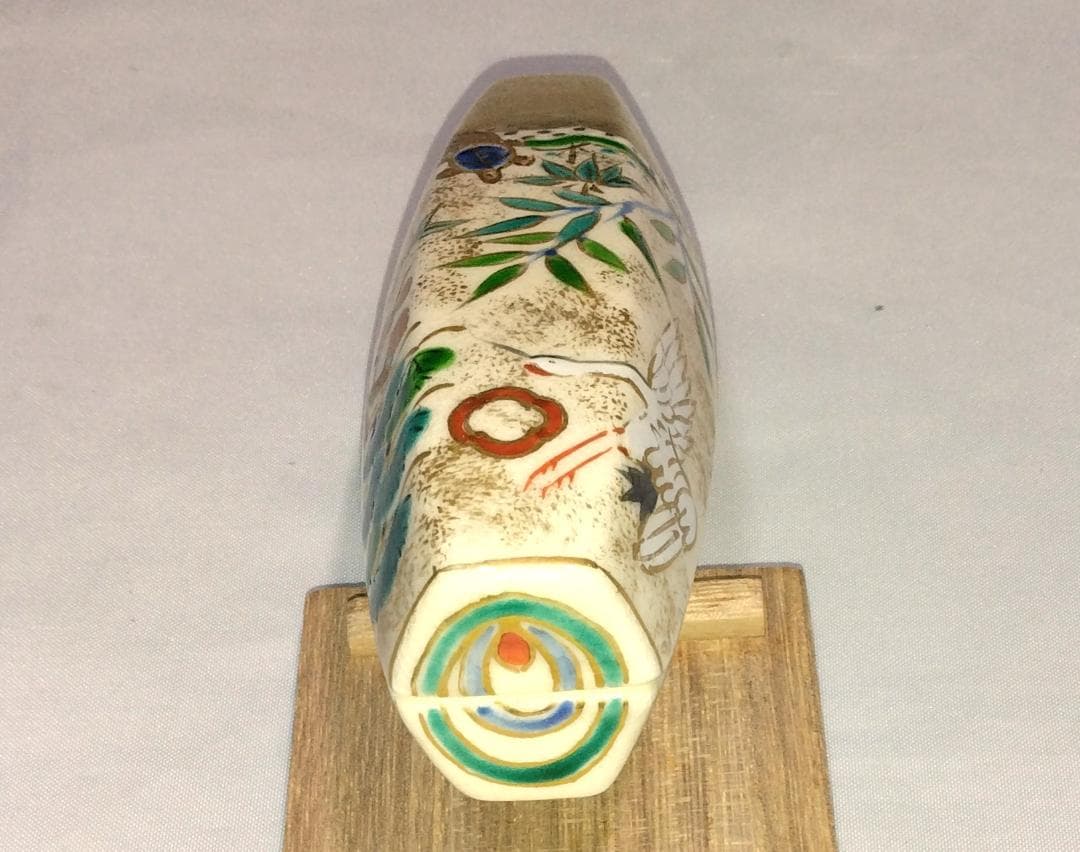 茶道具　京都清水焼　岩倉窯　金彩色絵ぶりぶり香合　鶴亀老松吉祥文香合　超美品！！