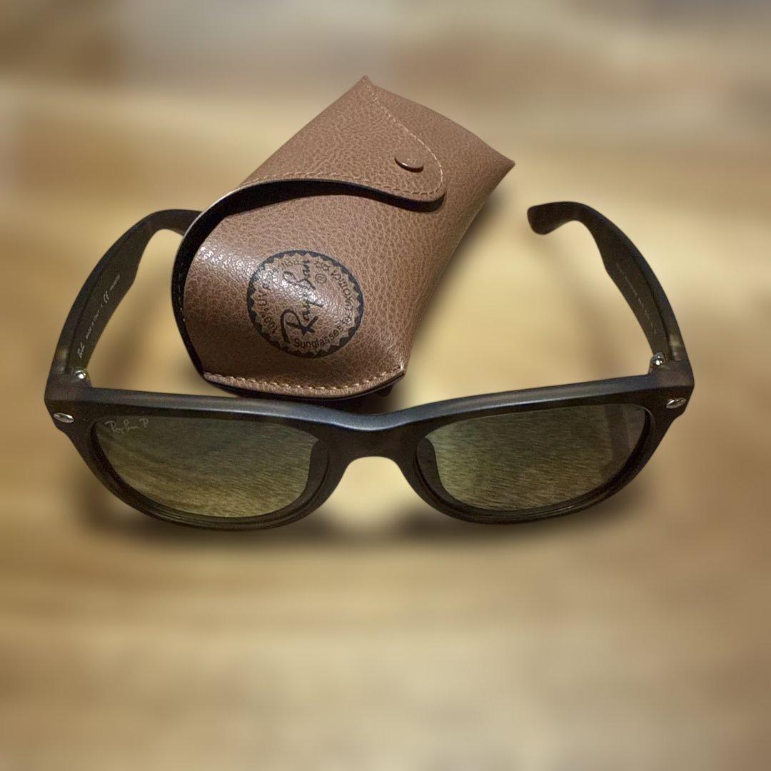 小物 Ray-Ban RB2132F New Wayfarer 894/76