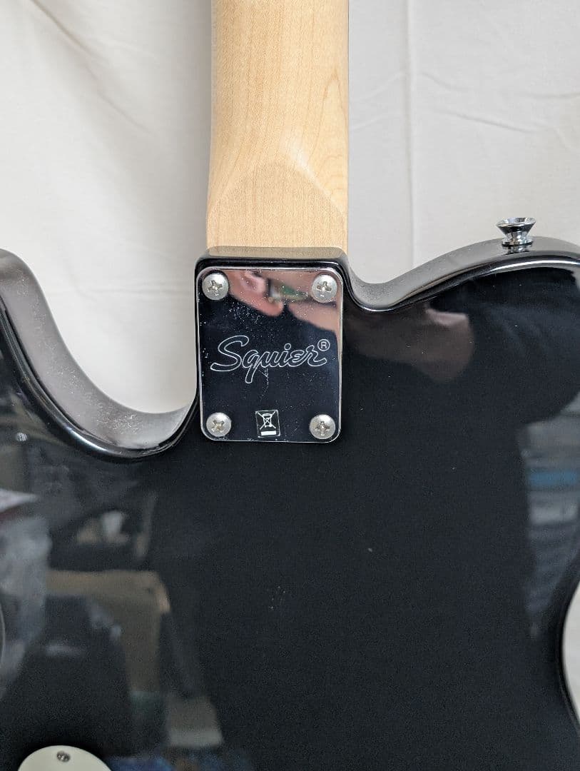 Squier Cabronita Baritone 黒 ギター