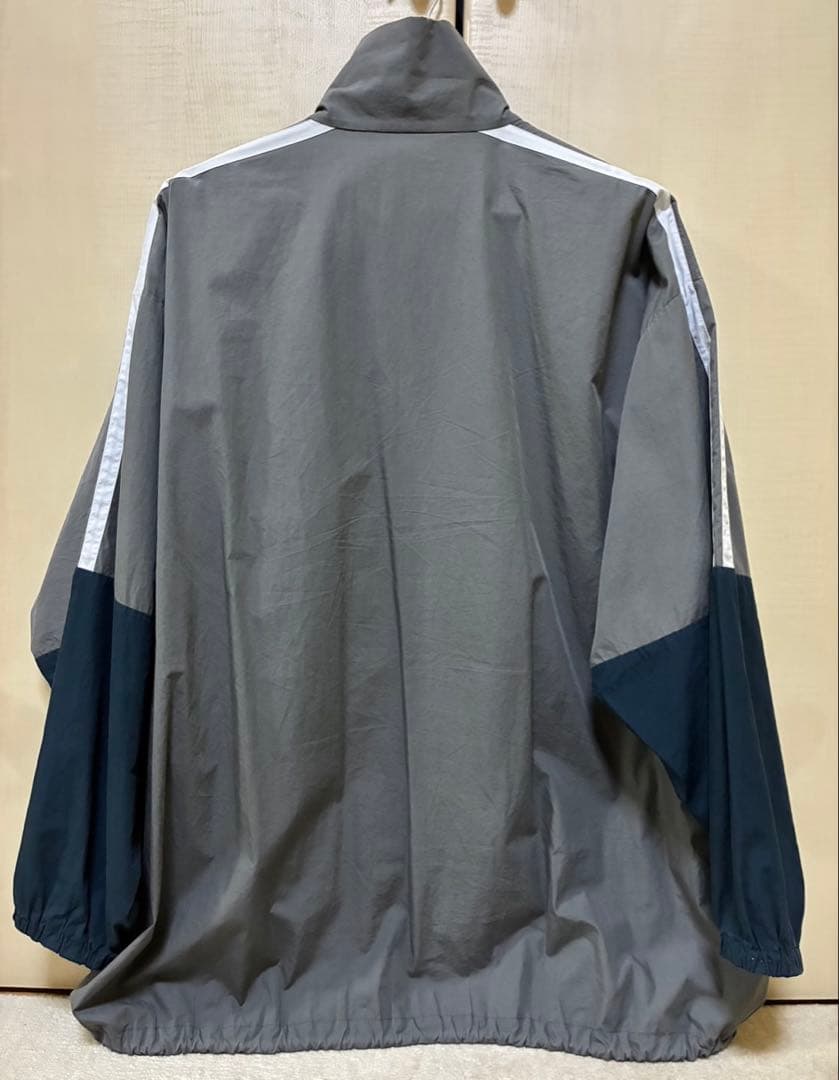 BALENCIAGA ジャンパー