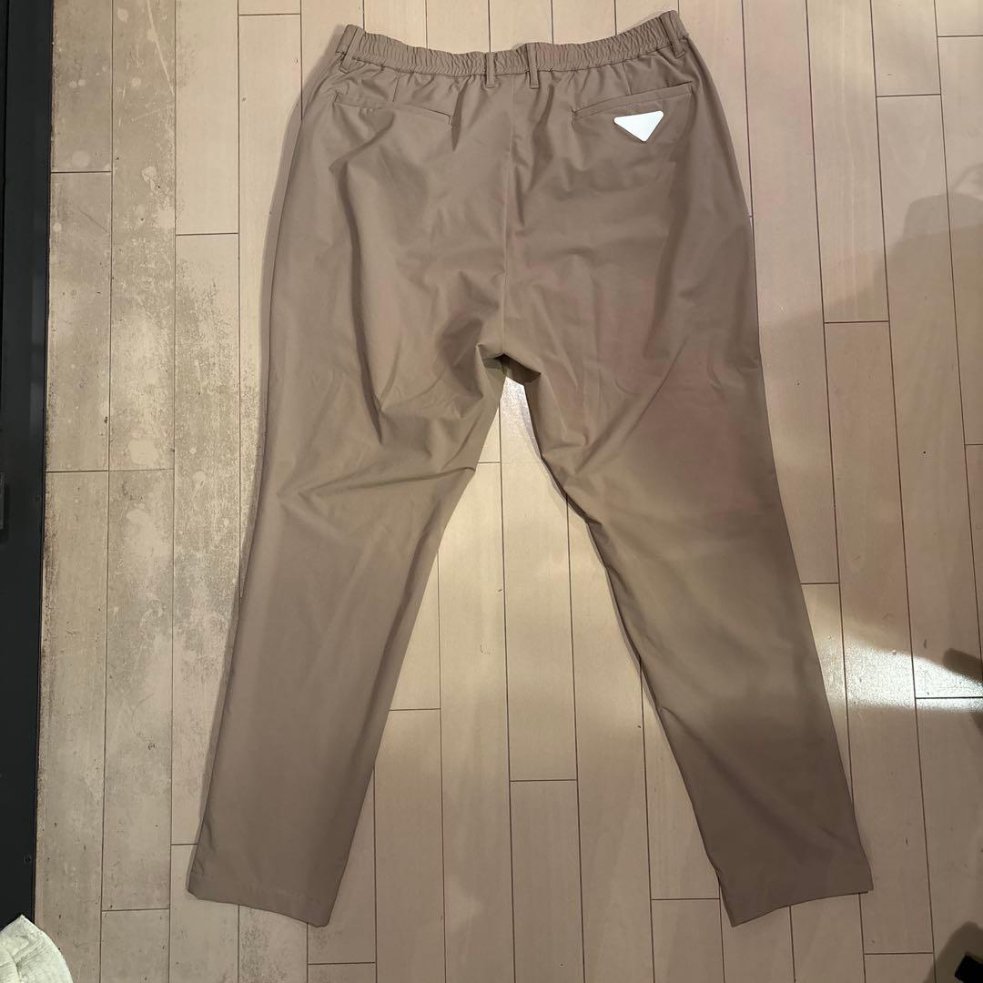 UNITED ARROWS GOLF オールギャザースリムパンツ