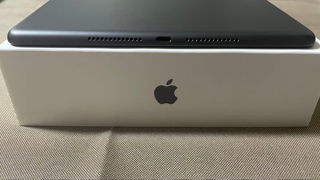 Apple iPad【第9世代】64GB スペースグレー