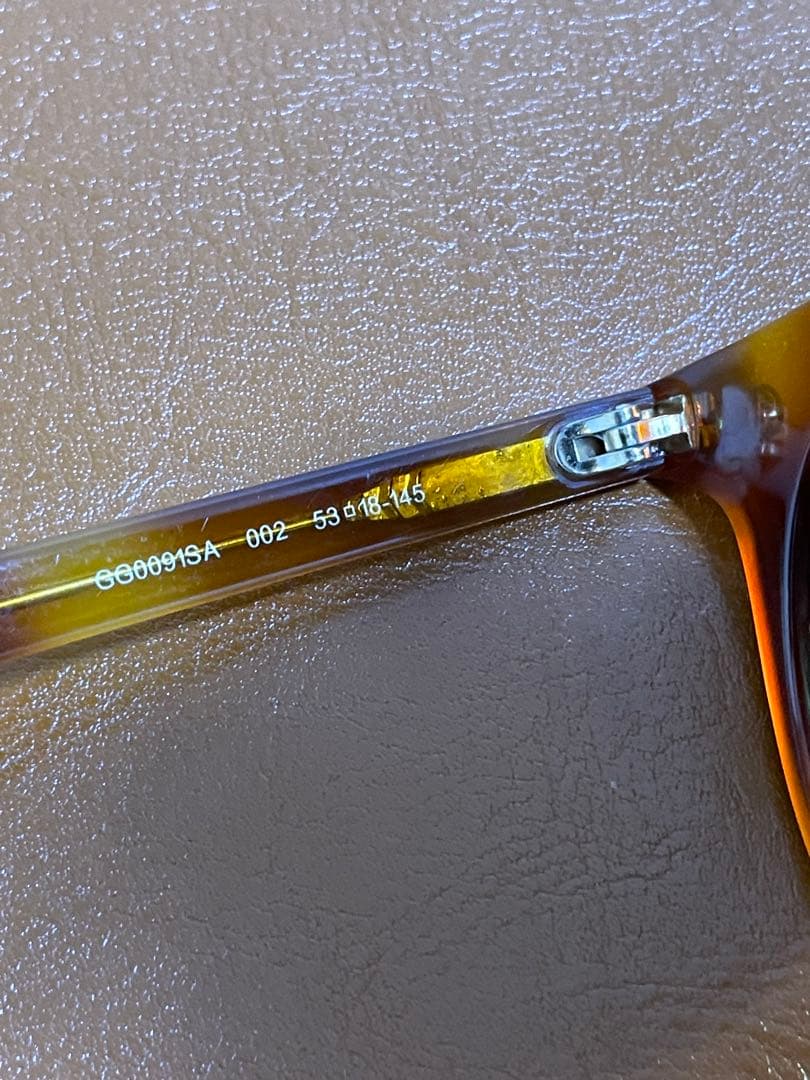 GUCCI GG0061S ブラウン　ウェリントン サングラス