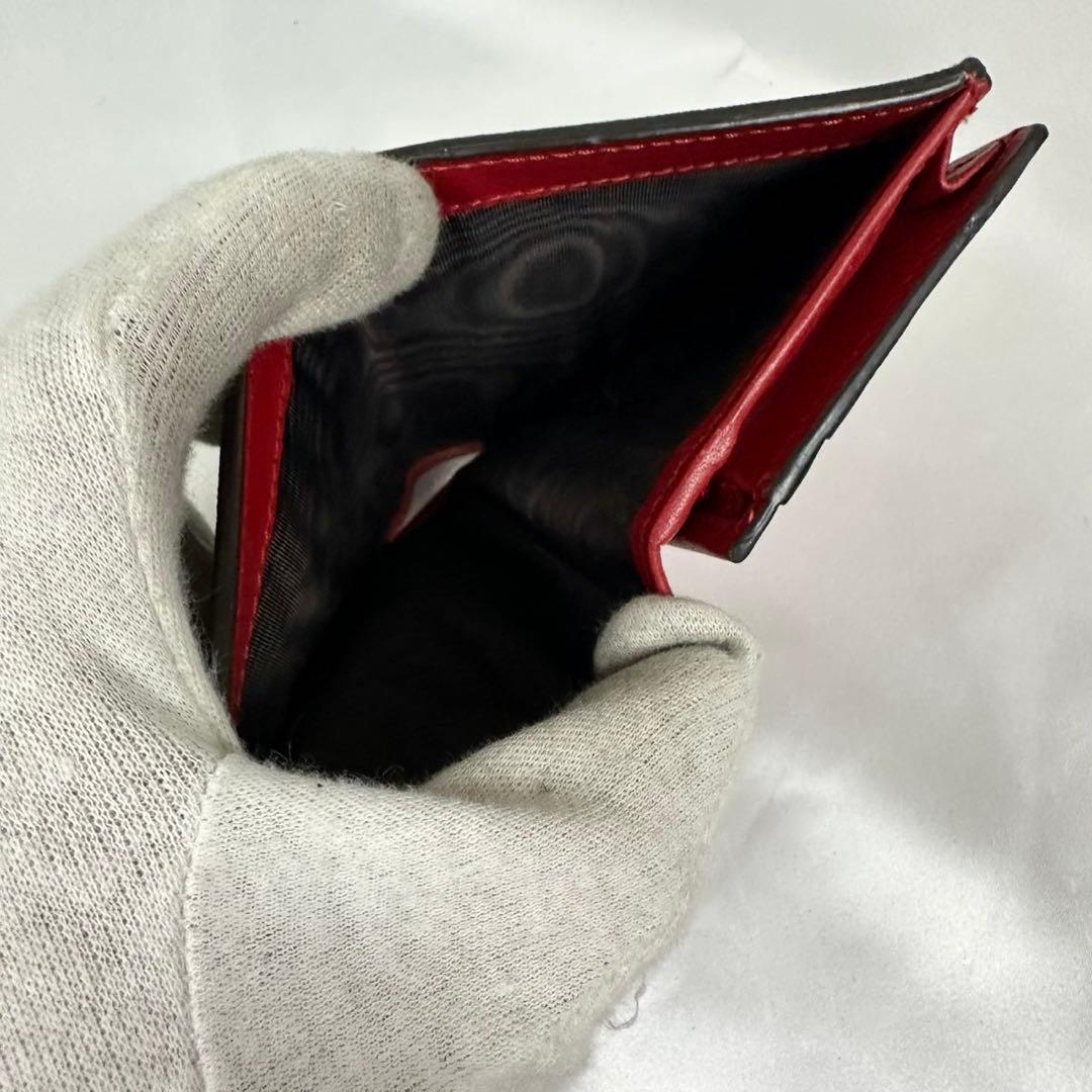 美品 グッチ PVC 折り財布 チェリー スタッズ GG柄 ロゴ型押し ブラウン