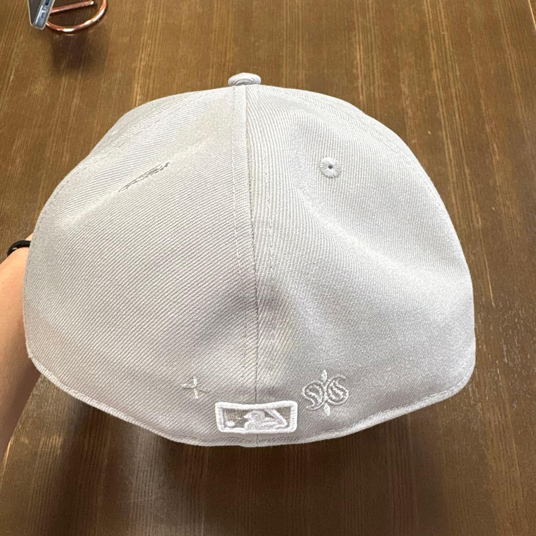 New Era 59FIFTY ロサンゼルス・ドジャース グレー5/8