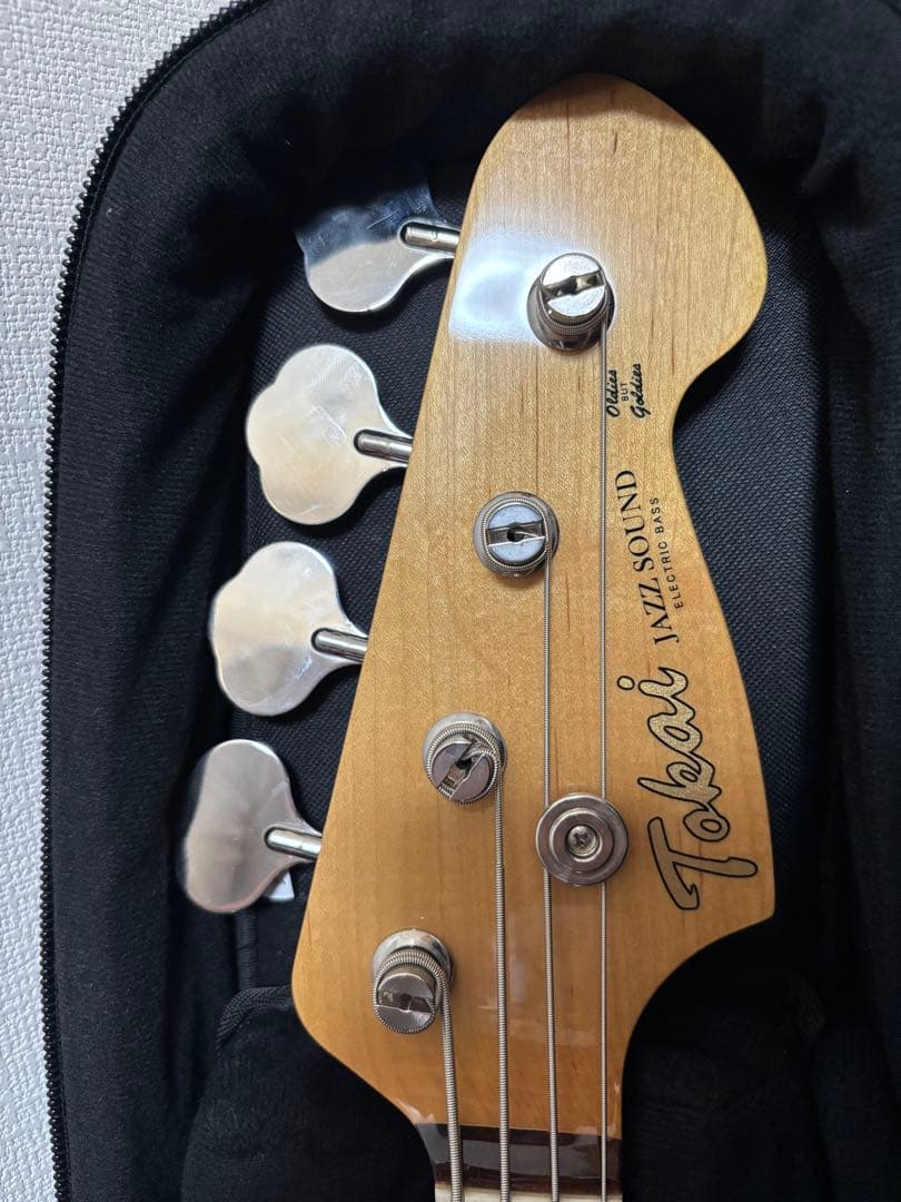 ベース Tokai AJB108