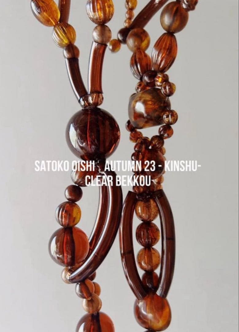 SATOKO OISHI クリアベッコウ ビーズストラップ