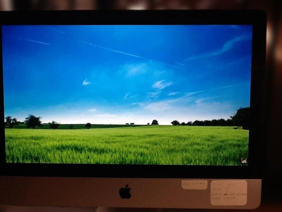 iMac 21.5インチ Mid 2011