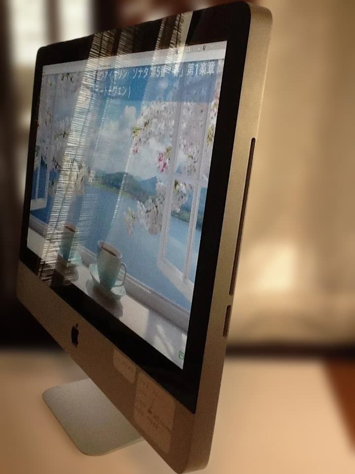 iMac 21.5インチ Mid 2011