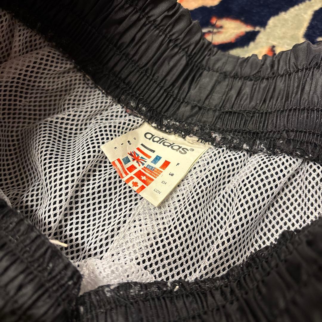 90s adidas ナイロンパンツ 万国旗タグ 3ライン希少