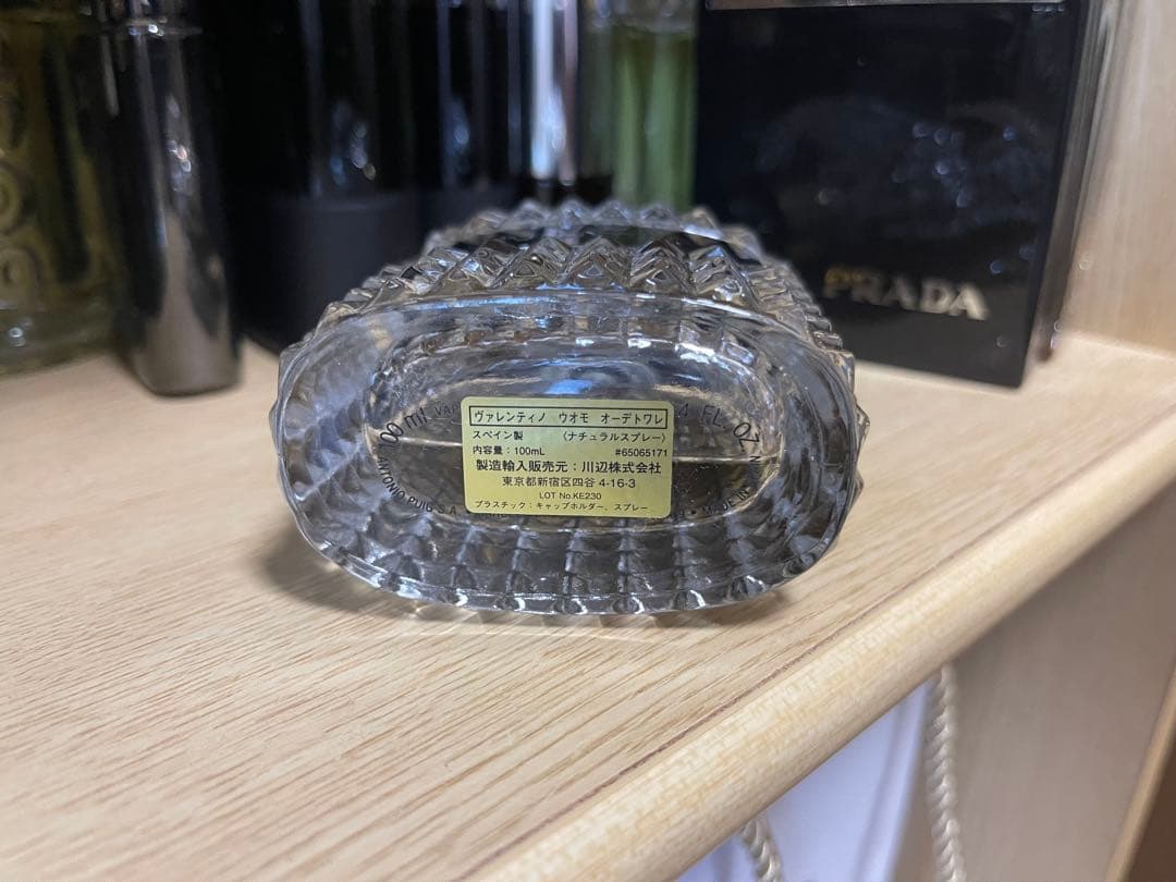 VALENTINO ウオモ オードトワレ 100ml