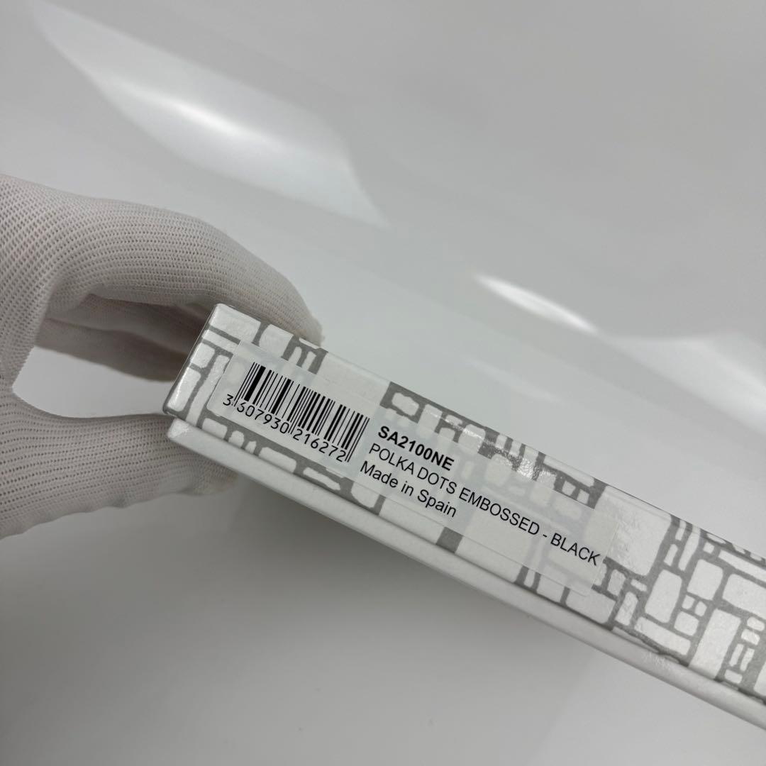【保存箱付/美品】コムデギャルソン 二つ折り財布 レザー エンボスドット 黒