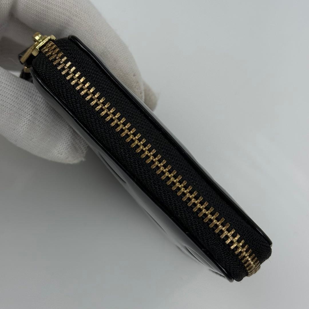 【保存箱付/美品】コムデギャルソン 二つ折り財布 レザー エンボスドット 黒