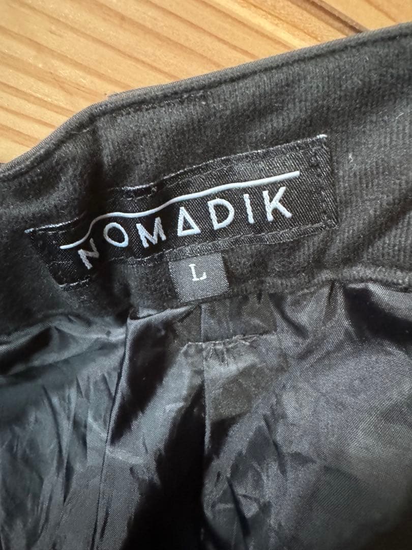 25-26 nomadik 777 セットアップ　darkglay Ｌサイズ美品