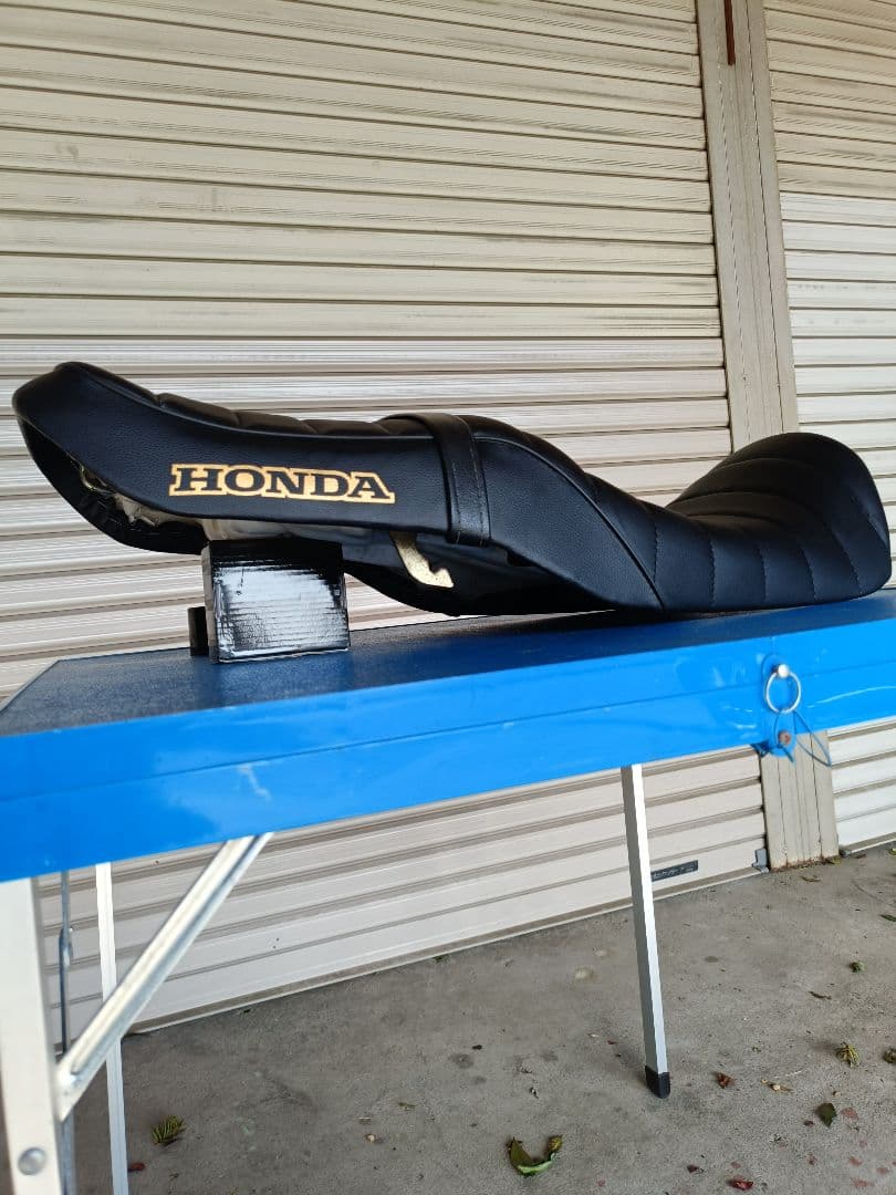 CB750 rc42 タックロールシート　【アウトレット品】張替未使用