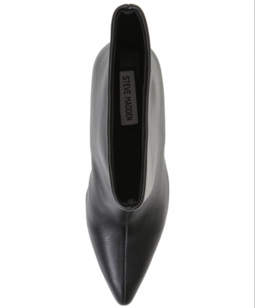 新品STEVE MADDEN レディース ショートブーツ　23.5cm 箱付き