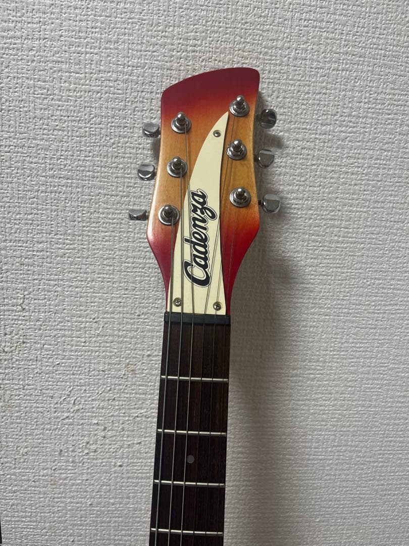 リッケンバッカーモデル エレキギター　Cadenza