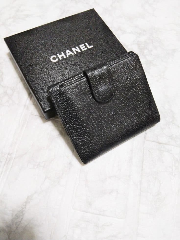 【超美品】シャネル キャビア デカココマーク 財布
