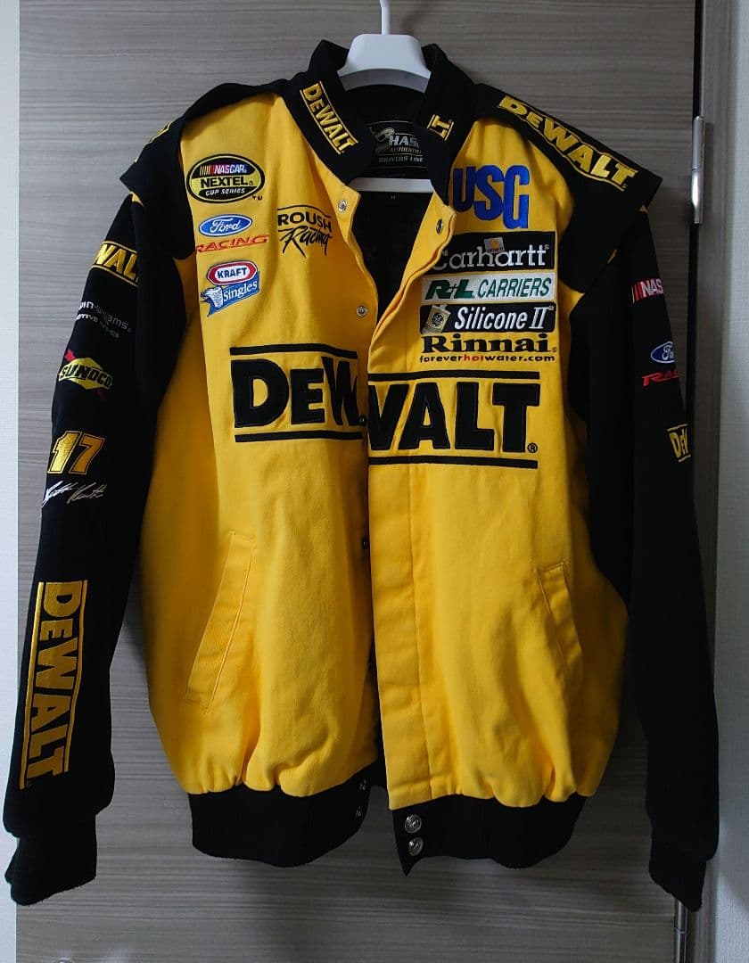 NASCARレーシングジャケット DeWALT
