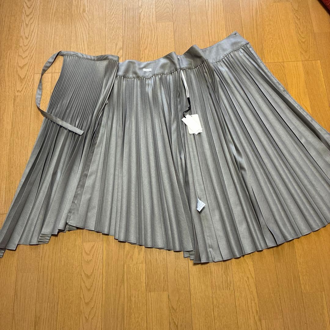 column エストネーション　新品プリーツロングスカート