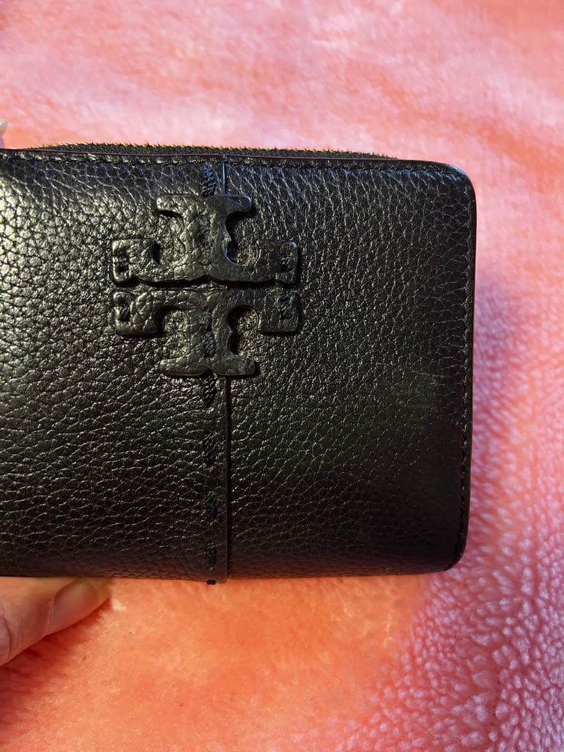 トリーバーチ　２つ折り財布&ピアス　☆おまけプレゼント☺︎