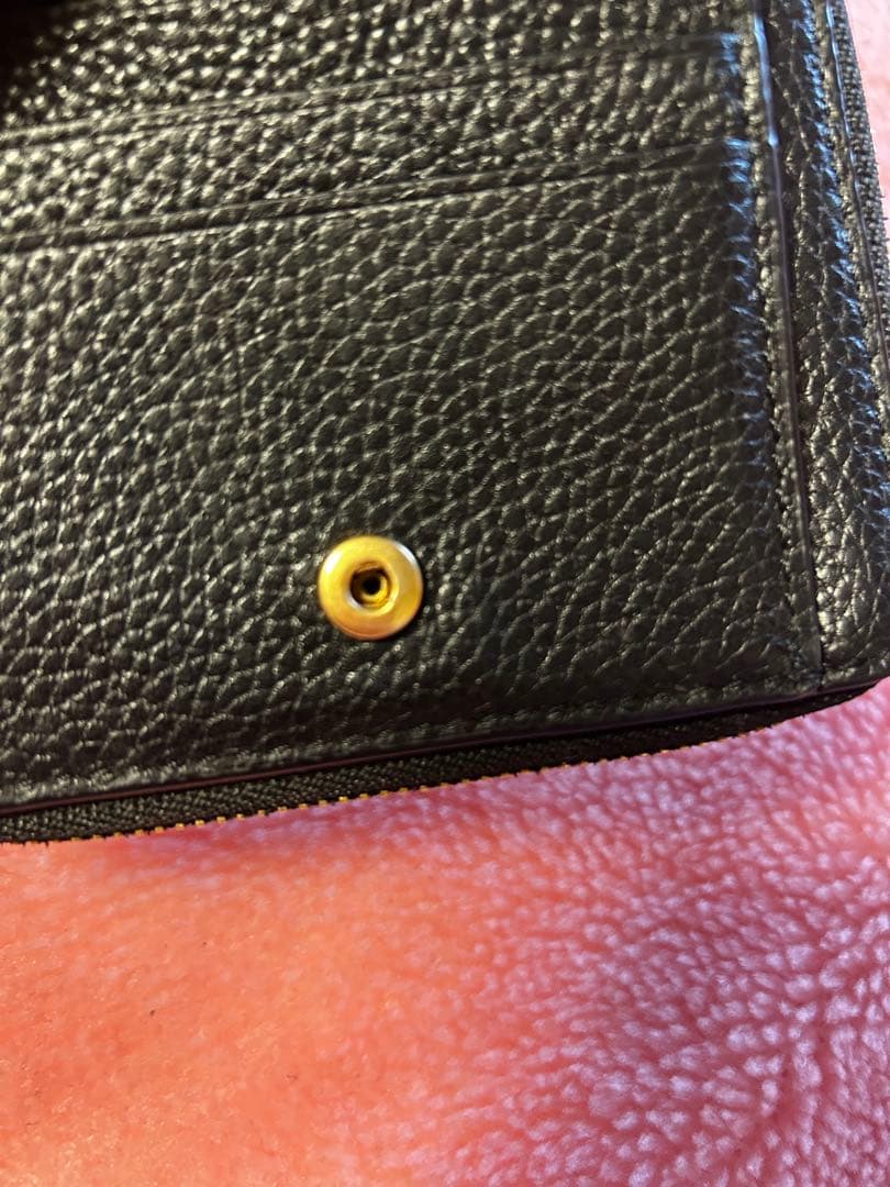 トリーバーチ　２つ折り財布&ピアス　☆おまけプレゼント☺︎