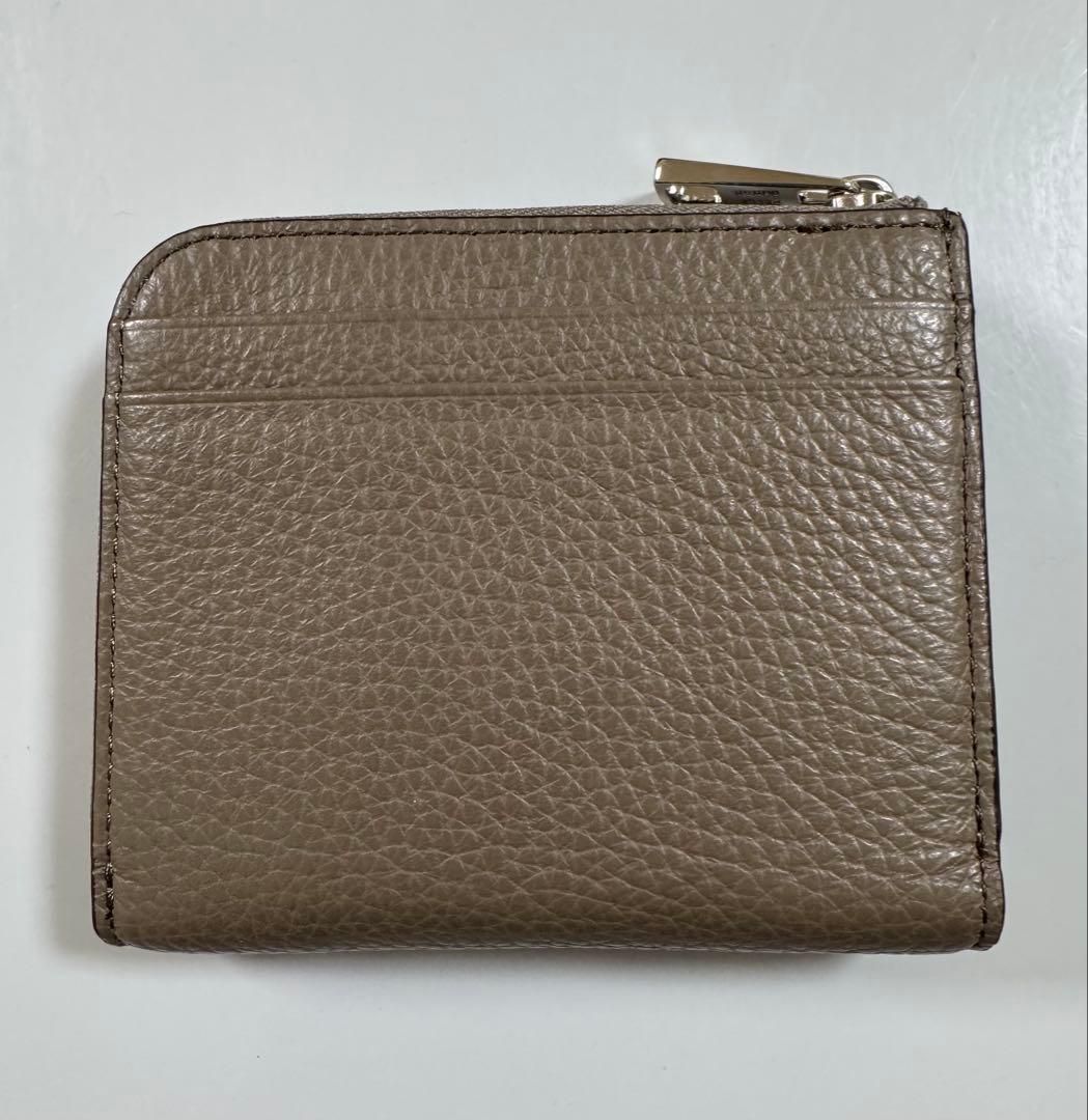 PELLE BORSA 二つ折り財布