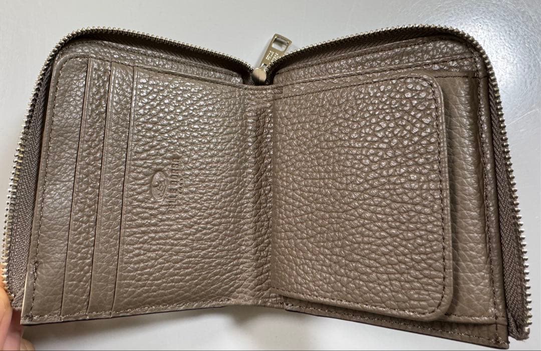 PELLE BORSA 二つ折り財布