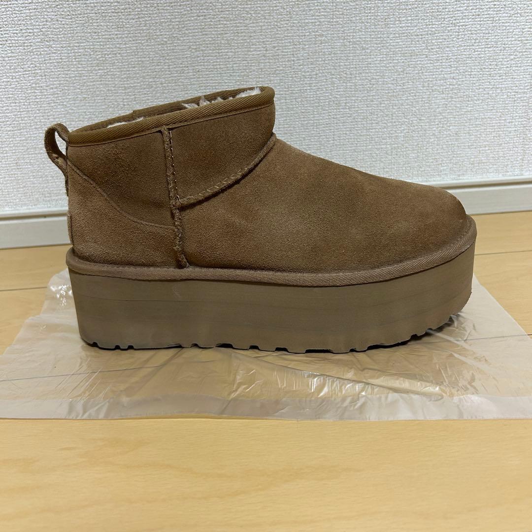 【UGG】Classic Ultra Mini Platformムートンブーツ