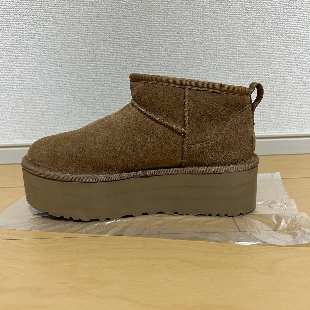 【UGG】Classic Ultra Mini Platformムートンブーツ