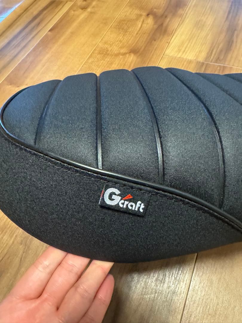 Gcraft エルゴノミックシート 黒モンキーです