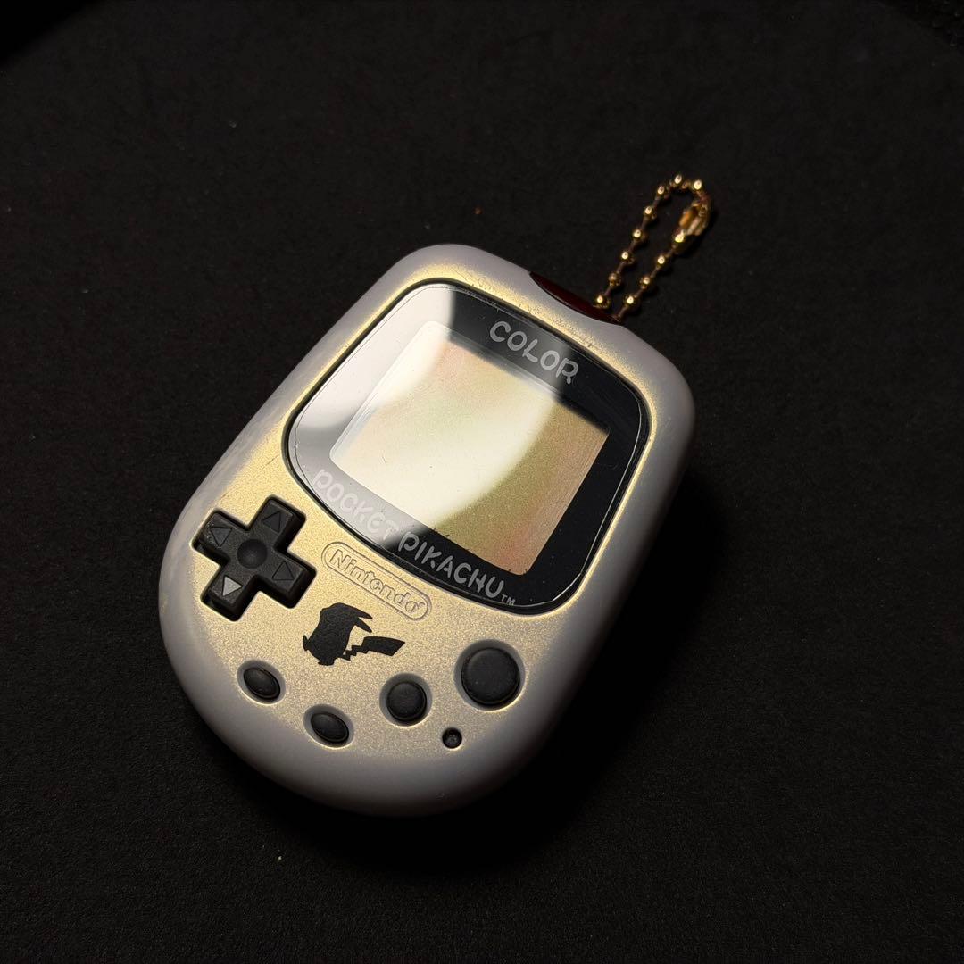 希少美品！任天堂ポケットピカチュウカラー 金・銀といっしょ ポケモンセンター
