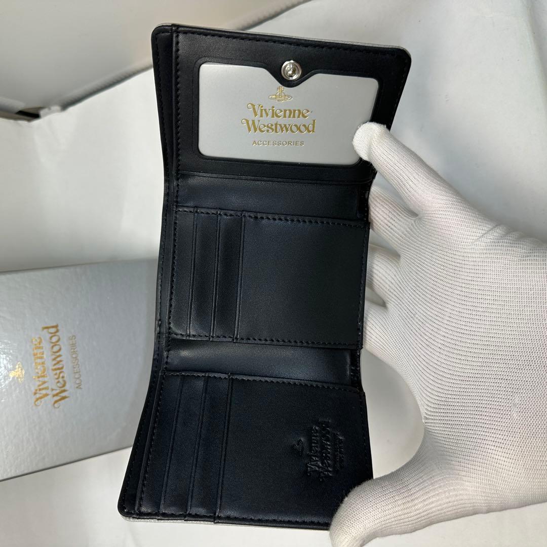 【大人気！新品】Vivienne Westwood 三つ折り財布 グレー