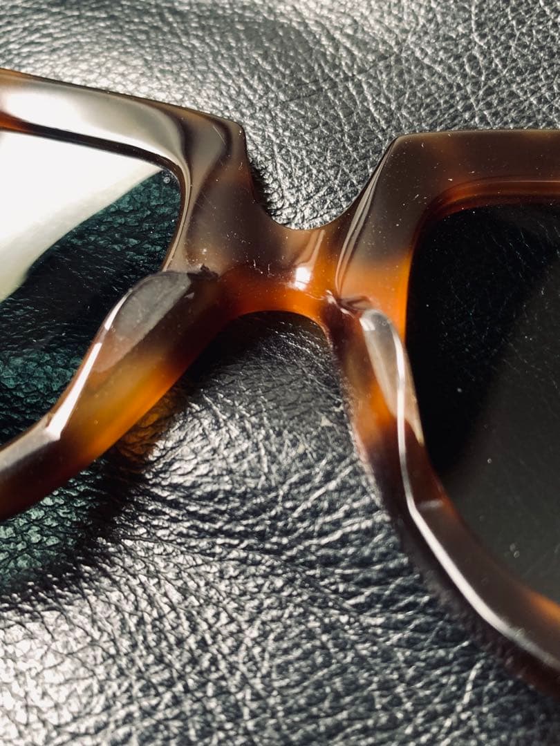 OLiver Goldsmith Y-NOT. 博物館収蔵の名型　¥8万程