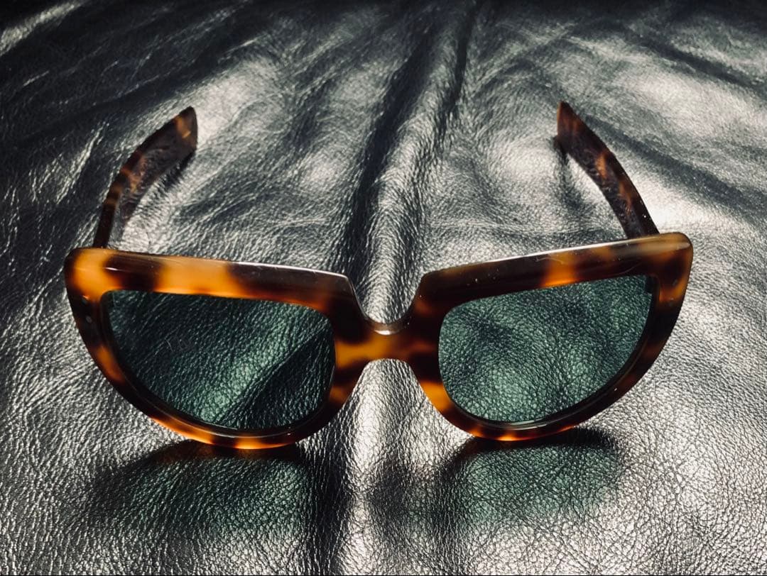 OLiver Goldsmith Y-NOT. 博物館収蔵の名型　¥8万程