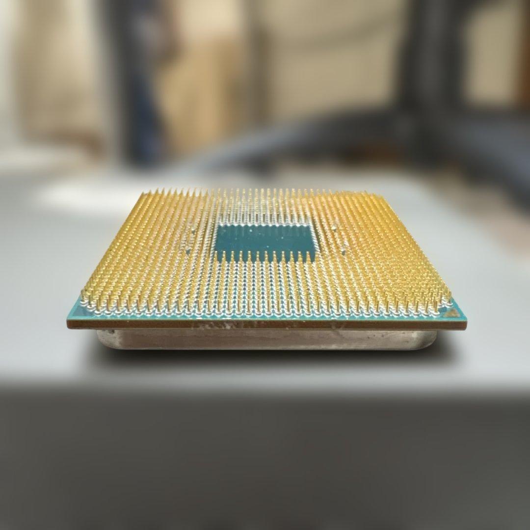 CPU AMD Ryzen 7 3700X CPU