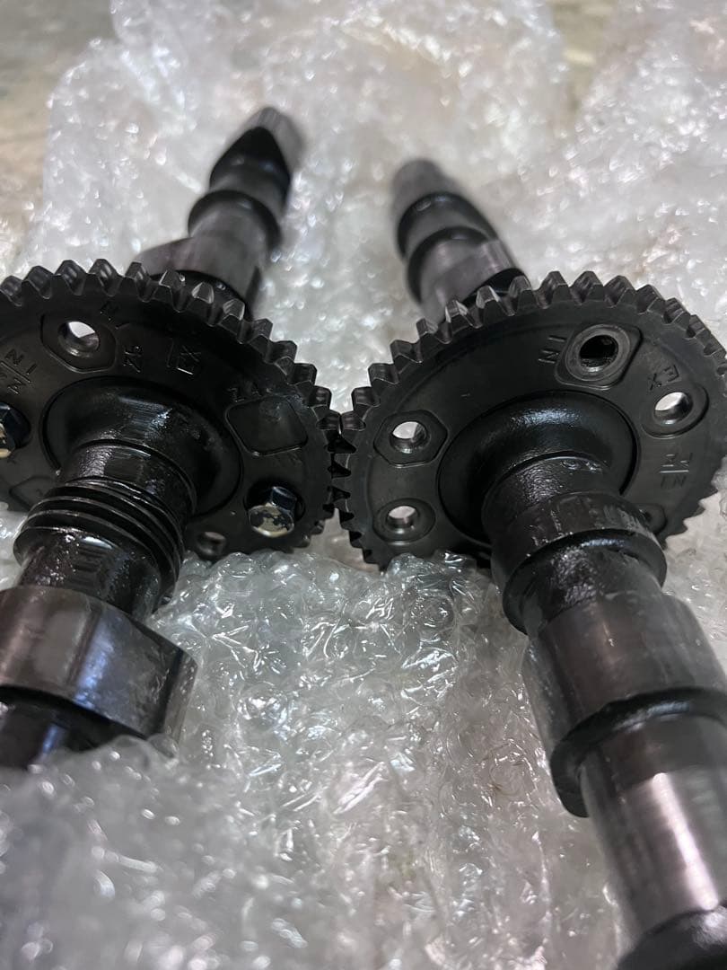Z400FXカムシャフト 2セット